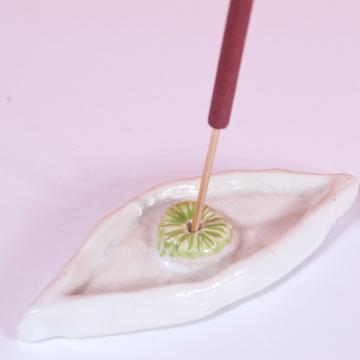 Eye incense base in earthenware, apple green [3]